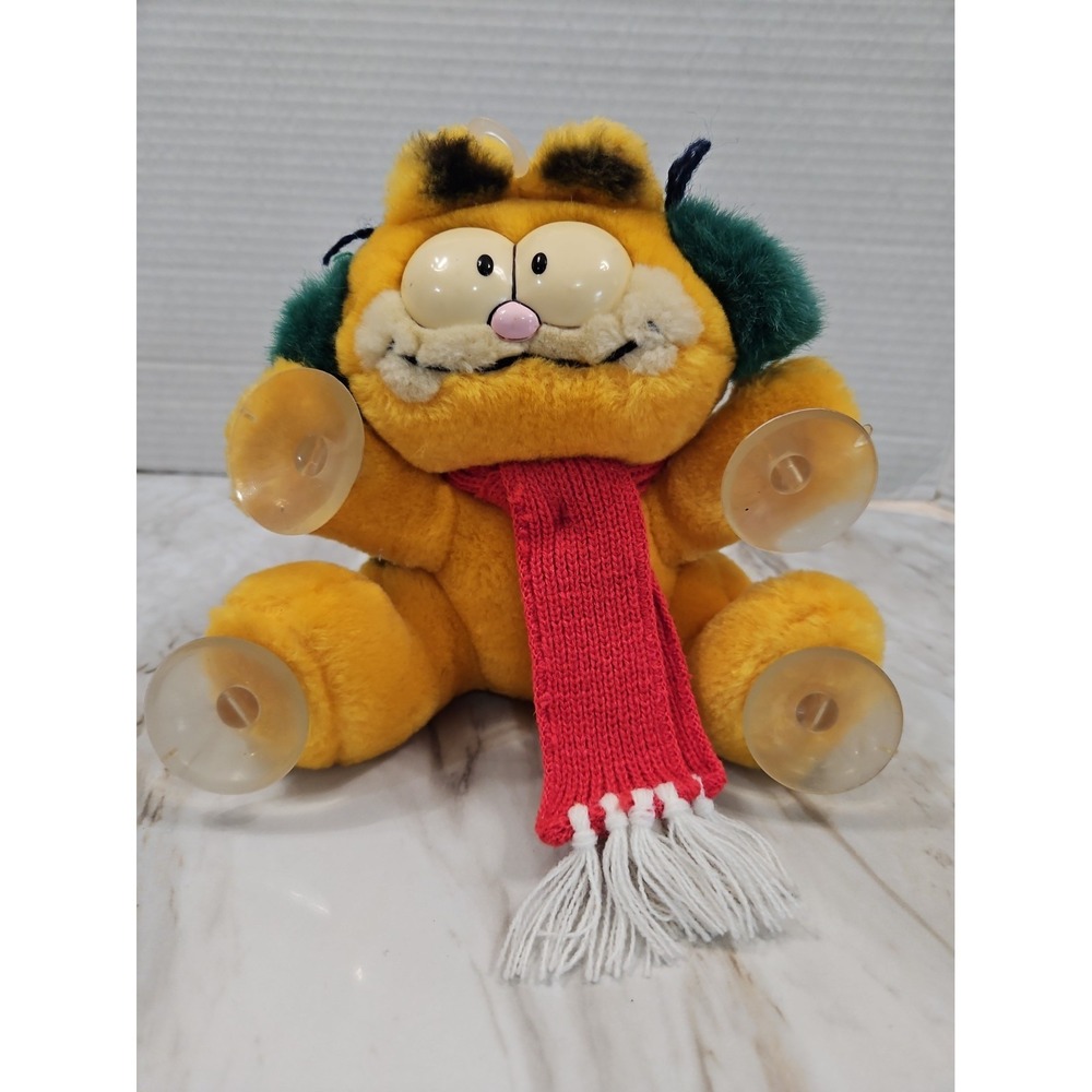 Vintage DAKIN 1981 Garfield Window Suction Cup Happy Holidays Christmas Plush